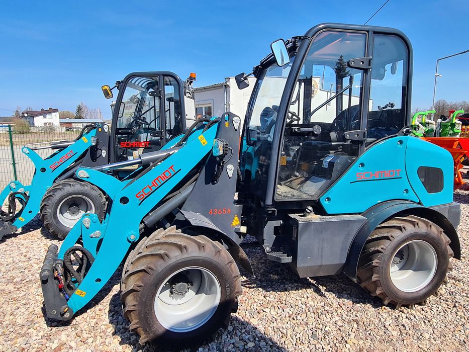 Ładowarka przegubowa SCHMiDT 4365A/udźwig 2500 kg/KUBOTA 65KM/4x4 Nowa