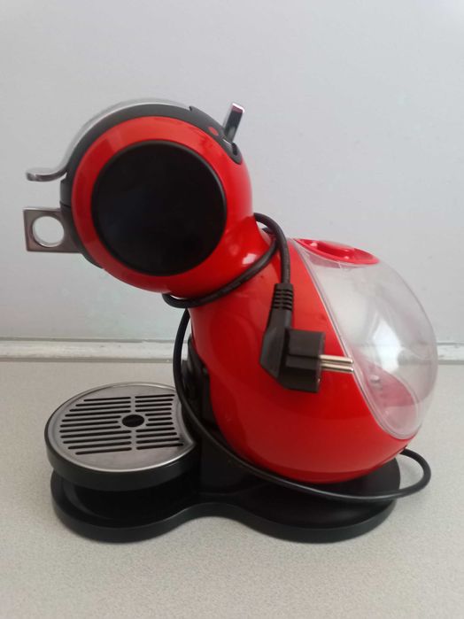Expres do kawy na kapsułki  Nescafe Dolce Gusto  KP220