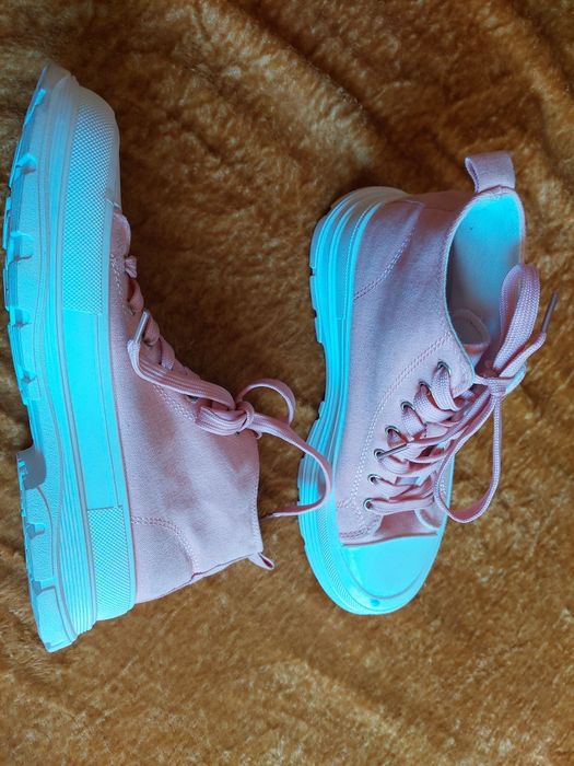 Trampki różowe wysokie do kostki 39 lekkie