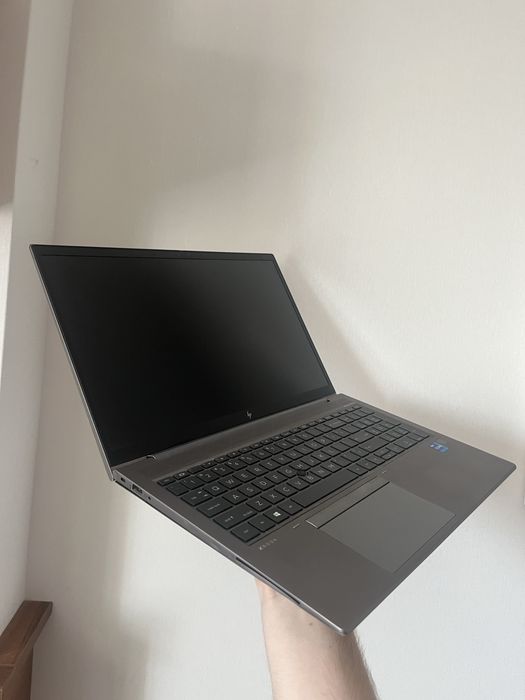металева робоча станція Hp Zbook Firefly 15 G8 I7-1185G7 DDR4 SSD NVME