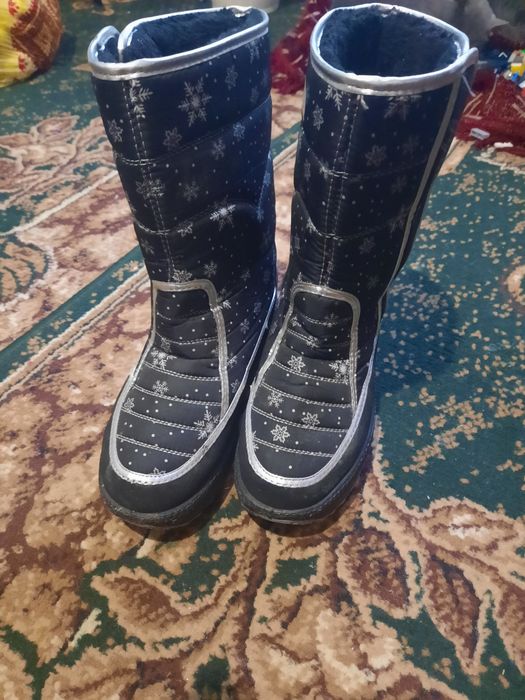 Сапоги дутіки зима