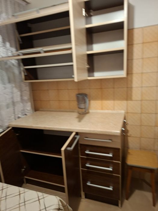 Zestaw mebli kuchennych