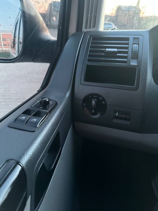 Продам Т5 2.0 2012