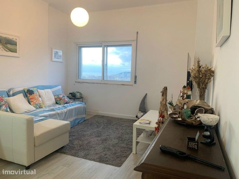 Apartamento T1, Figueira da Foz com Vistas para a Praia e o Mar !