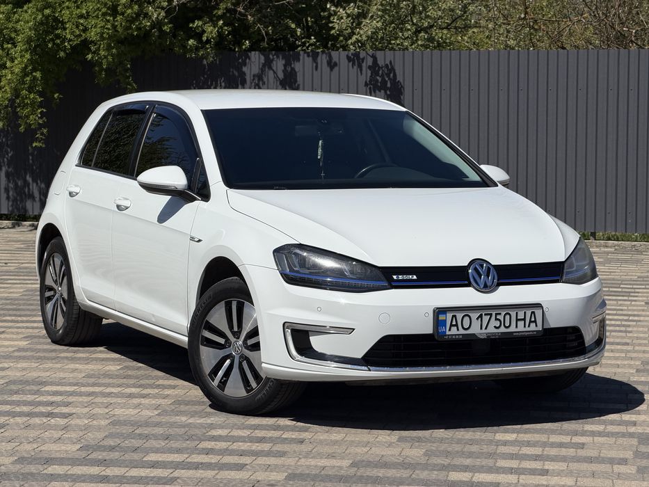 Volkswagen e-Golf 2015р 24kw Нова батарея
