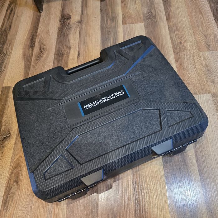 Nitownica samochodowa 3-6 ton elektryczno hydrauliczna