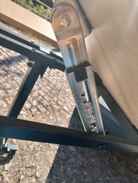 Adjustable Rolling Side Table – Wood and Metal64751793941121121