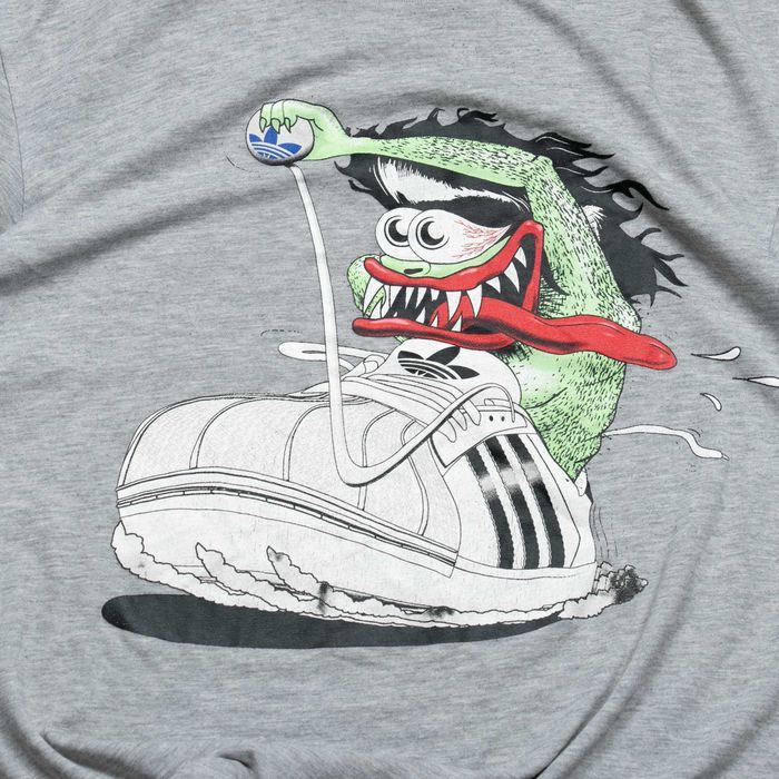 Y2k Adidas Superstar t-shirt loose fit L