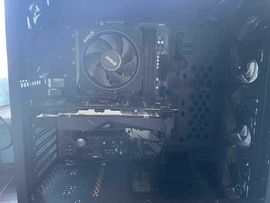 Komputer Gamingowy | Ryzen 5 3600 | RX 570  | 16GB RAM | SSD 1TB