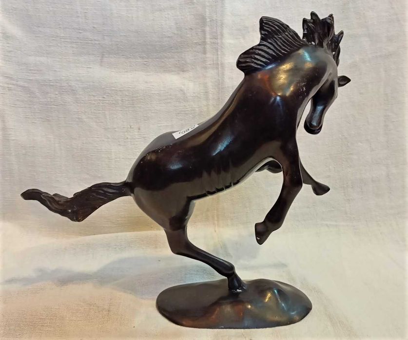Estatueta Unicórnio Metal