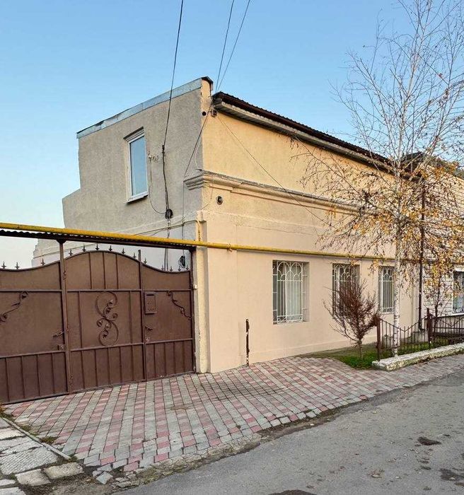 Продам БУДИНОК на Слободці!