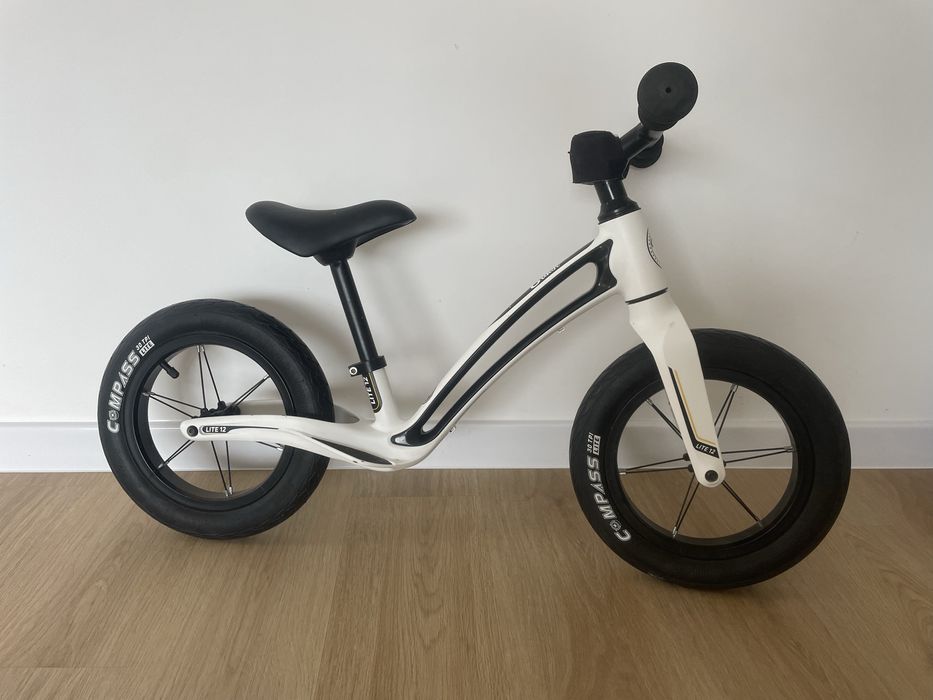 Rowerek biegowy bungi bungi 12 cali bialy