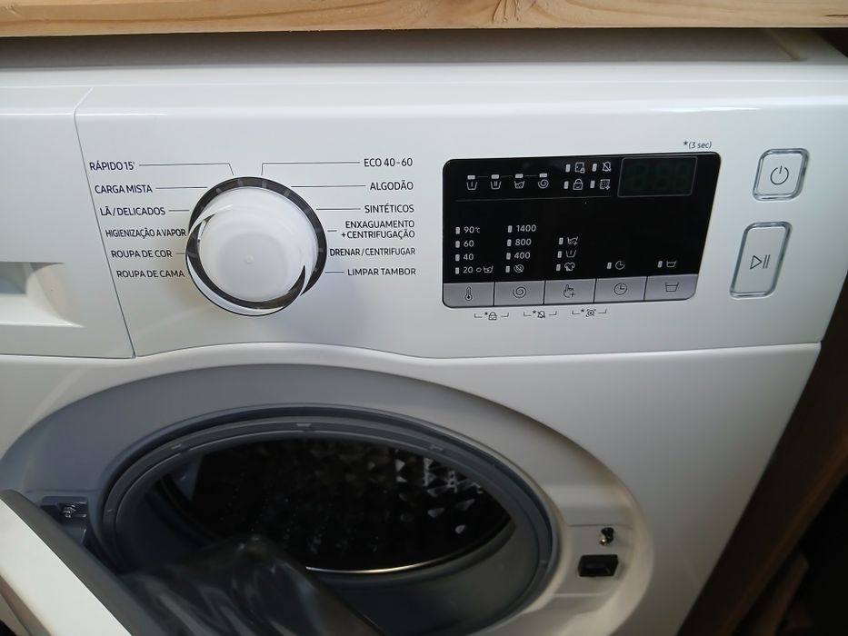 Máquina de Lavar Roupa Samsung
