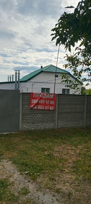 Мальовниче передмістя Полтави, окремий будинок з комунікаціями