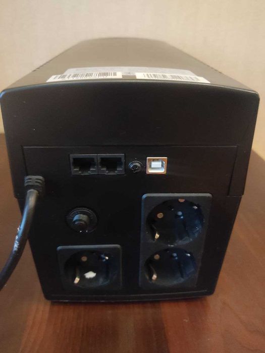 Безперебійник 1500 VA. UPS Prologix ST1500 бу