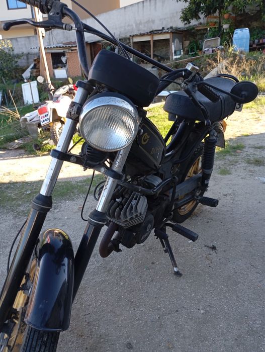Vendo mota casal boss