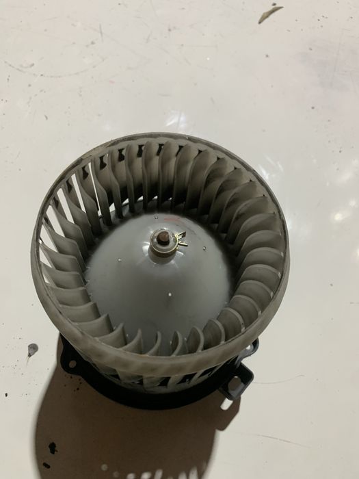 Motor sofagem chaufage mitsubishi colt