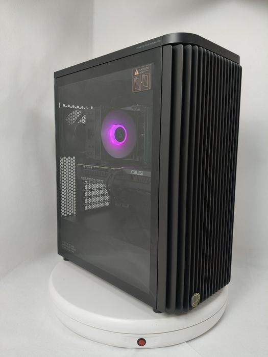 Komputer Gamingowy i9-14900,RTX 4080 Super,128 GB,Win 11 Pro