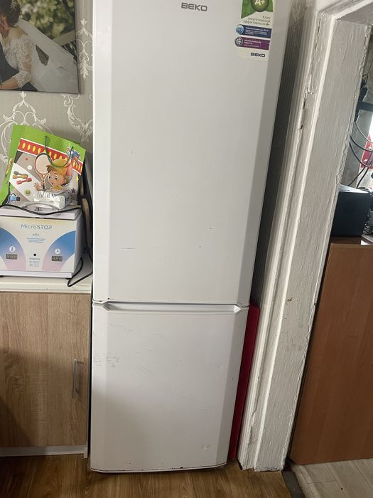Холодільник Beko