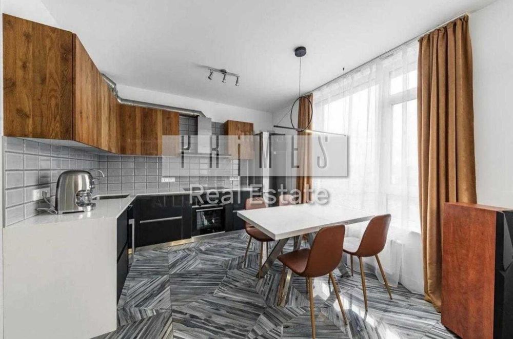 Продаж 2к квартири в ЖК бізнес класу ЖК Central Park  Джона Маккейна - View 2