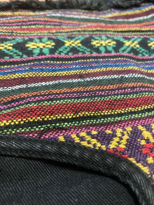 Czarne Szorty Cubus wzory kolorowe Peru frędzle niski stan boho hippie