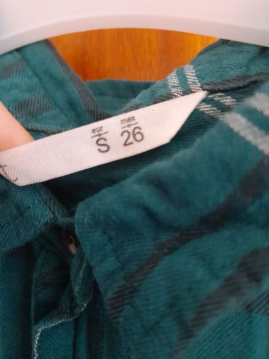 Camisa de manga comprida aos quadrados