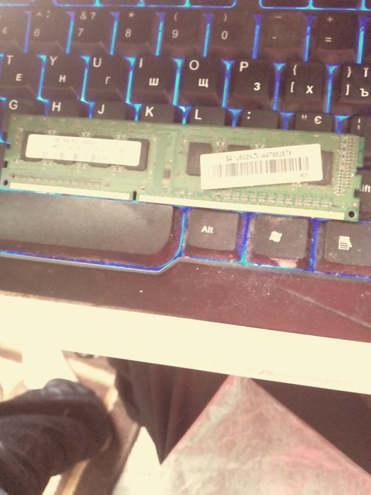 Продам оперативна память