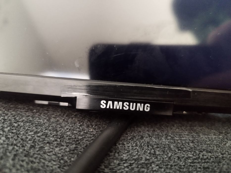 Samsung TV uszkodzony