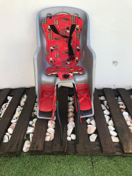 Cadeirinha de criança para bicicleta