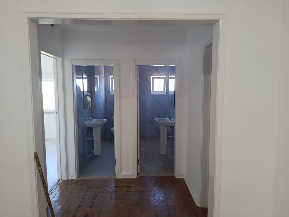 Fantásticos quartos, Casal do Marco Seixal  3 min a pé da estação do Fogueteiro