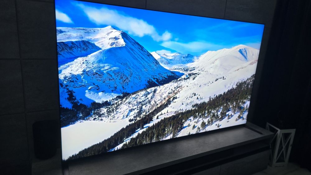Sony Bravia 9  - stan bardzo dobry