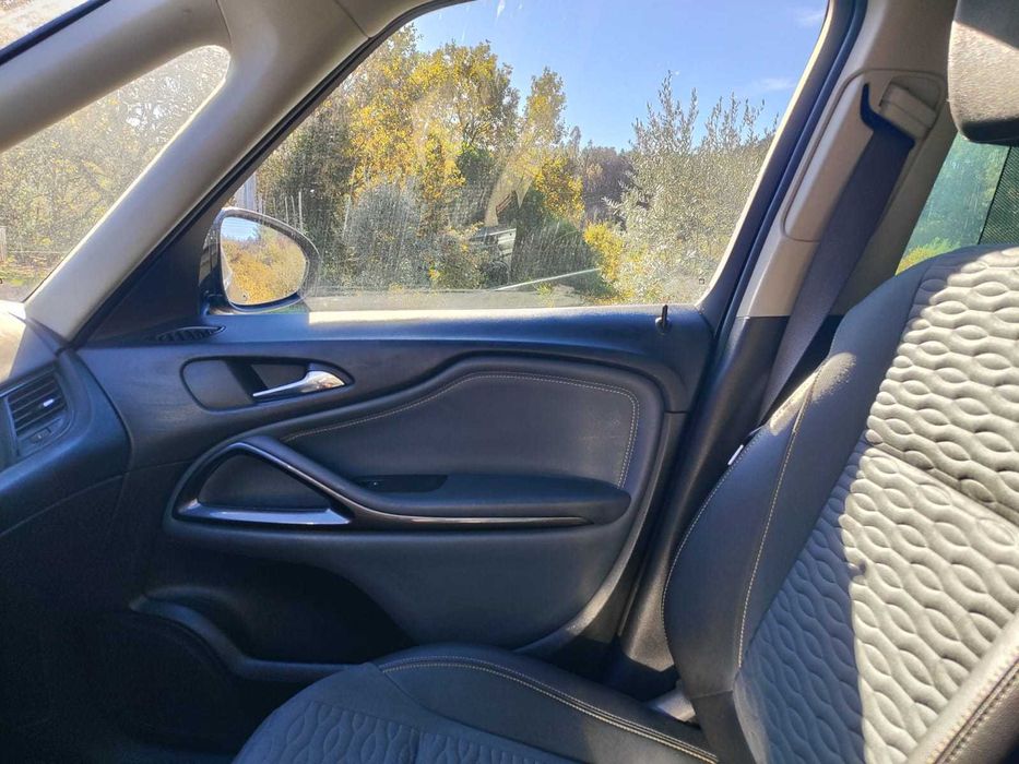 Opel Zafira - venda particular. Km reais.