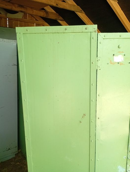 Sprzedam szafy metalowe BHP