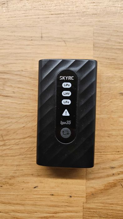 Ładowarka SkyRC Type35 2S-4S LiPo/LiHV/LiFe USB-C PD