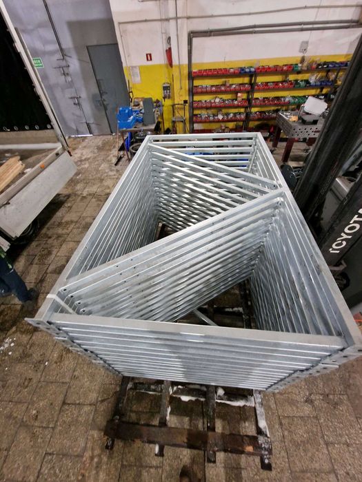 Usługi spawalnicze / konstrukcje / meble stalowe LOFT