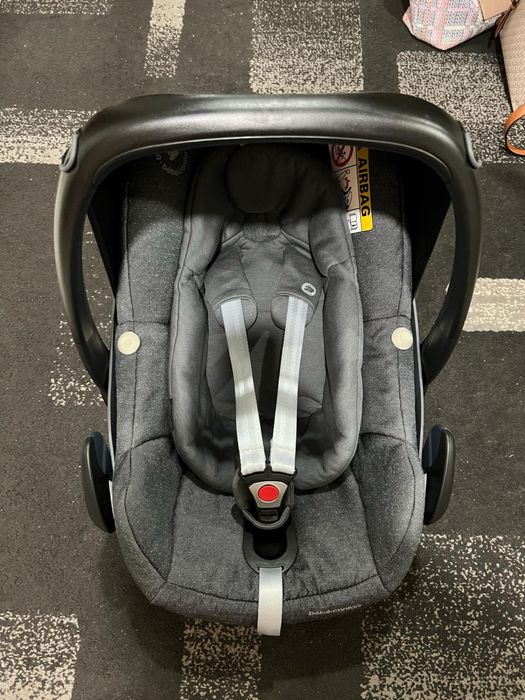 Vendo carro de bebé BebeConfort Nova 4