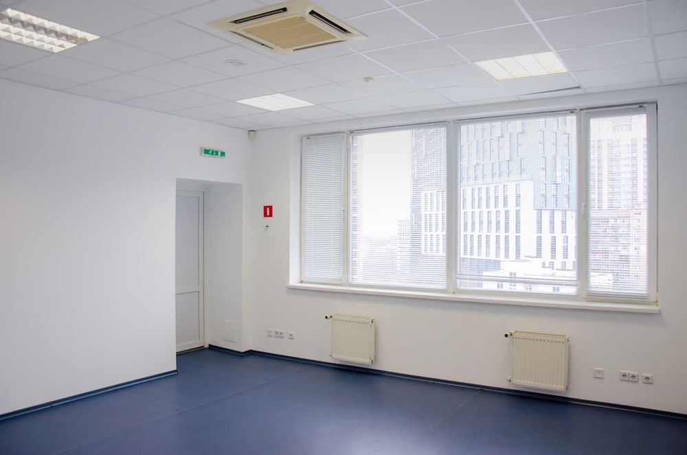 Оренда офісу 363 м² у БЦ  «Ділове містечко», вул. Пимоненка, 13