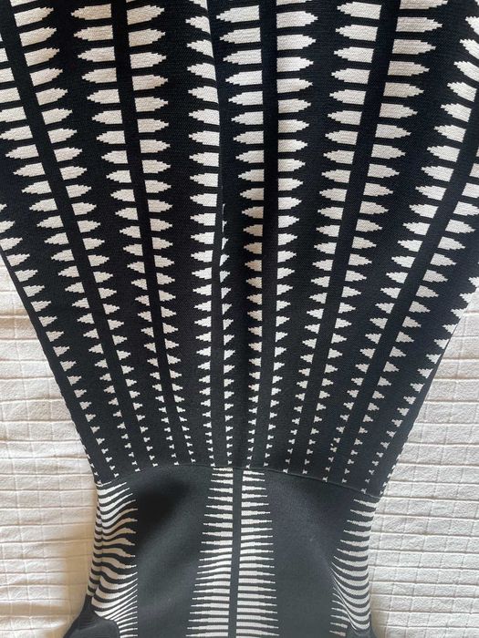 vestido preto e branco zara tamanho s