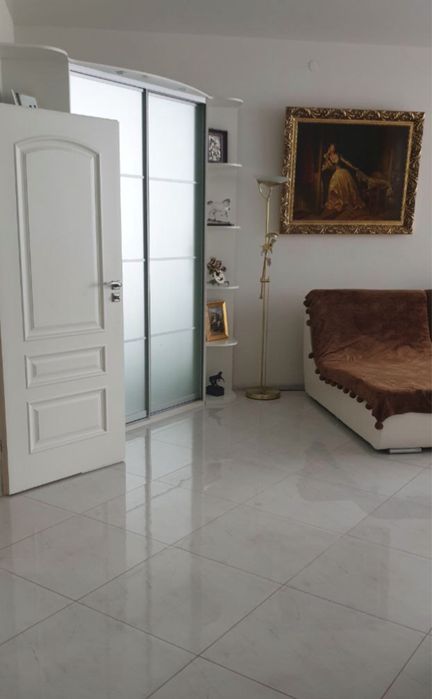 Продам отличную квартиру 88 м2,ул Сумская 77/79