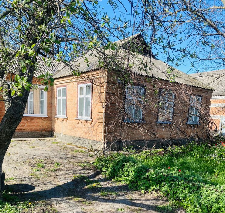 Будинок в селі Тахтаулове