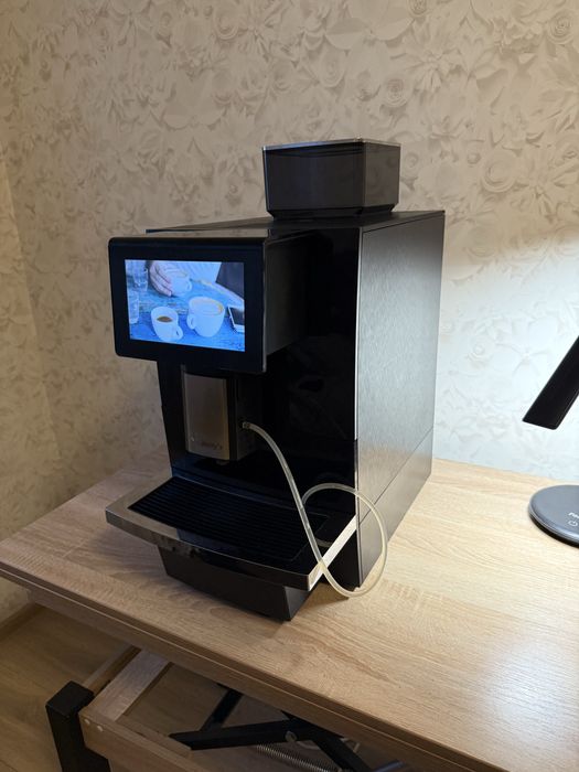 Продам кофемашинку Liberty’s f11