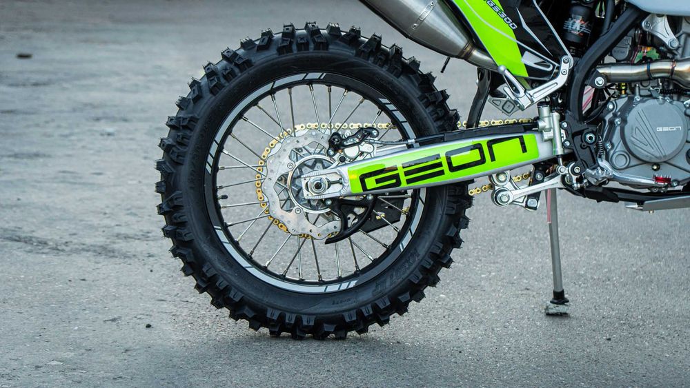 Мотоцикл GEON Dakar
GNC 300