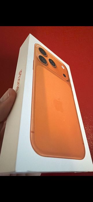Iphone 17 pro Max 256Gb  laranja selado
