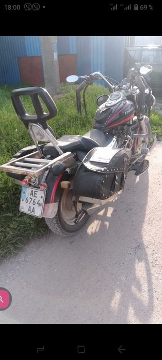 Мотоцикл 200 куб.