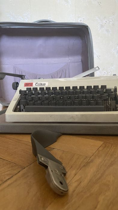 Друкарська машинка Erika Daro (НДР)