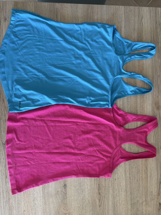 2 camisolas alças Nike Pro