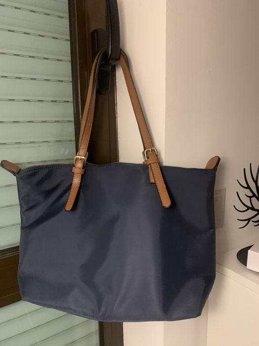 Malas (azul marinho e preta)