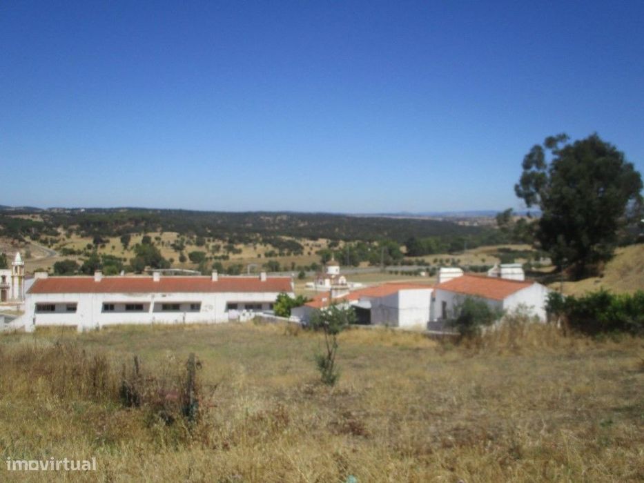 Terreno Urbano com 3238 m2, em Monforte — Monforte, Portalegre