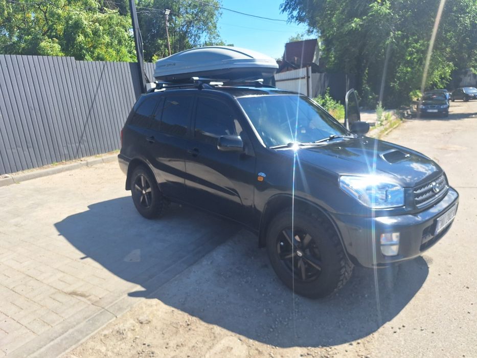TOYOTA  RAV4 4×4  2.0 дизель
