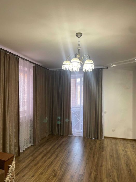 2-х кімнатна квартира м. Жовква